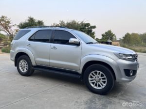Xe Toyota Fortuner 2013 - MX473 - Xe màu Bạc - Trắng - Đen 5 20221106123306 a0a0 wm