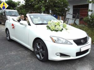 Xe cưới Lexus IS250 mui trần - C313 - Trang trí hoa tươi 100% 4 bmw mui32