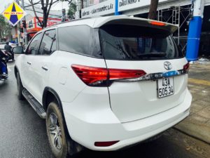 Xe Toyota Fortuner AT 2021 Legender - 3 Màu Trắng - Đen - Bạc 5 z2421627512863 e0c777be3a0583955450b9ba78d280dd